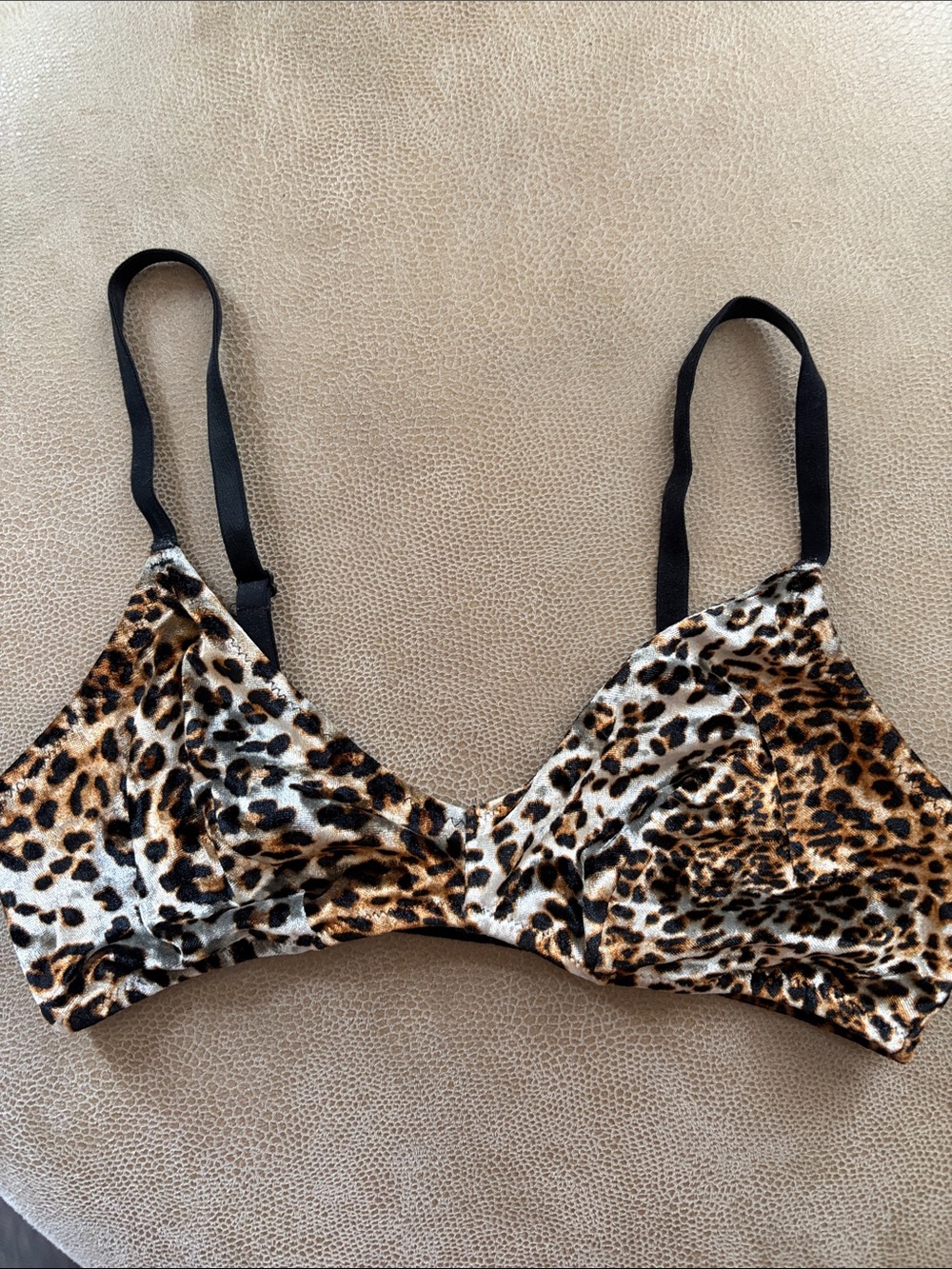 Colsie velveteen Leopard Print Bralette with Black Adjustable Straps Size Small